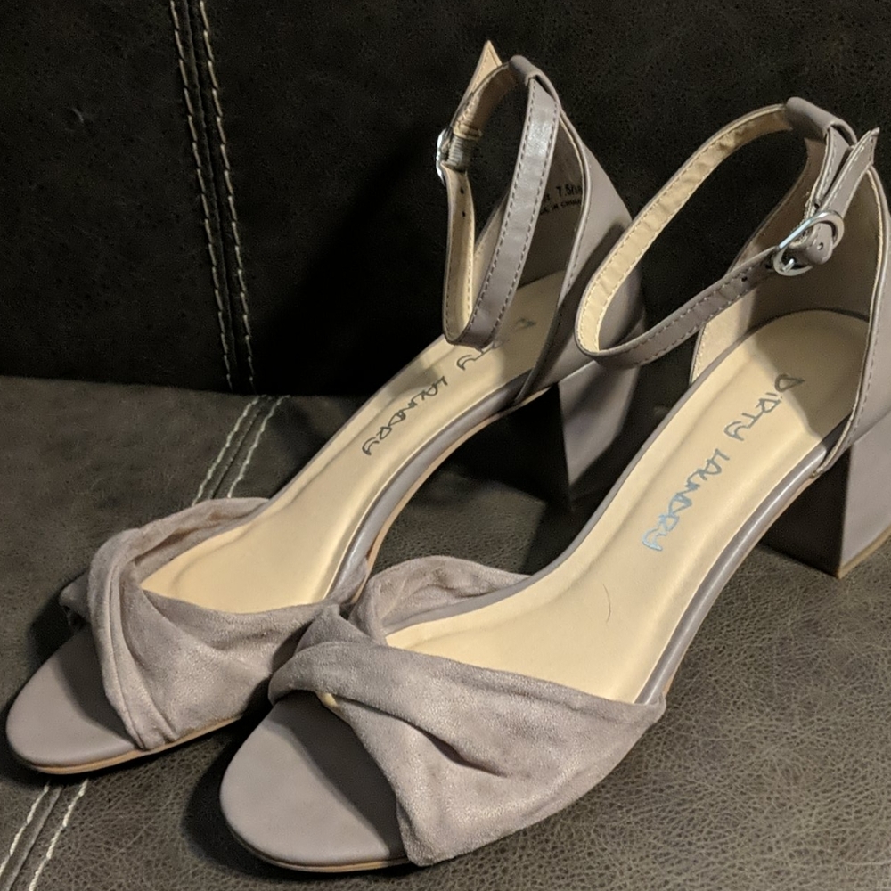NEW Dirty Laundry high heels